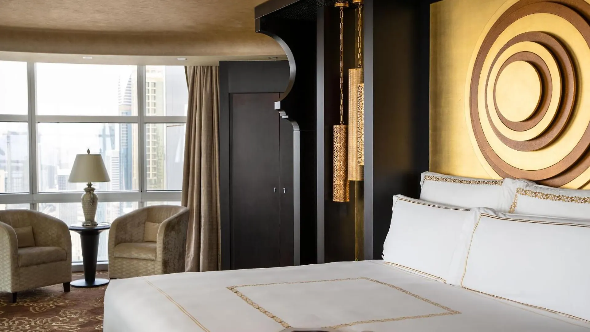 Jumeirah Emirates Towers Dubaï Hotel